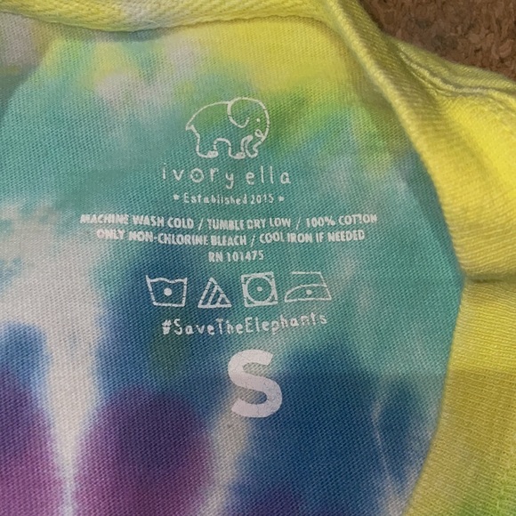 Ivory Ella Tshirt - Picture 4 of 4